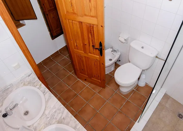 Casita Blanca Нерха